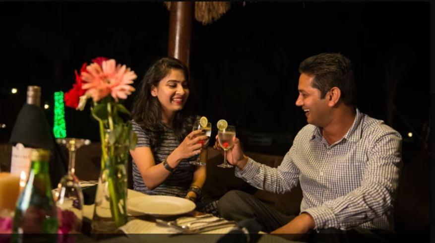 Modhera Sunrise Resort - Tents Bhungas Jungle Restaurants & Candlelight Dining Kalri Exterior photo