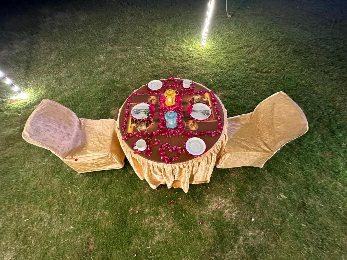 Modhera Sunrise Resort - Tents Bhungas Jungle Restaurants & Candlelight Dining Kalri Exterior photo